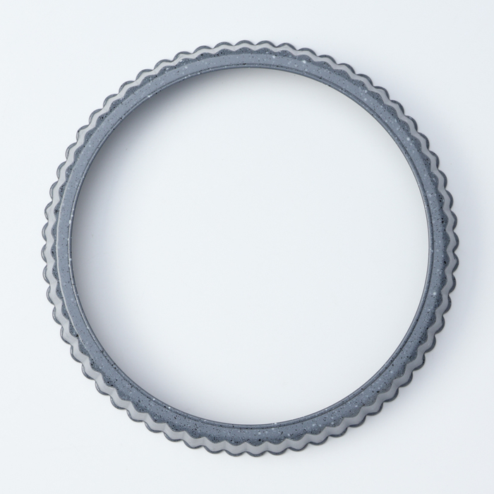 Форма для выпечки Доляна &laquo;Элин Мрамор&raquo;, d=24 см, съёмное дно, антипригарное покрытие, цвет серый