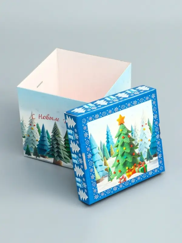 Подарочная новогодняя коробка крышка-дно с атласной лентой 17&times;17&times;17 см