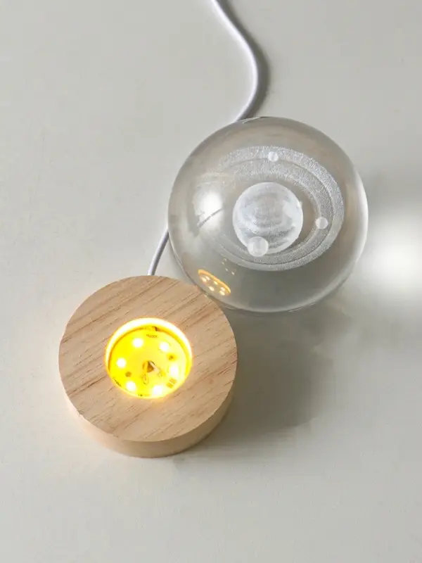 Сувенир стекло подсветка "Солнечная система" d=8 см подставка дерево, USB 8х8х9,5 см