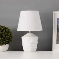 Настольная лампа с абажуром RISALUX &laquo;Небраска&raquo;, 1&times;40 Вт, Е27, белый, 20&times;20&times;32 см