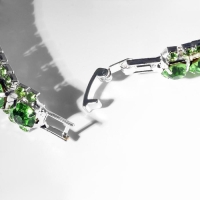 Браслет со стразами &laquo;Северное сияние&raquo; змейка, цвет светло-зелёный ,цвет МИКС ,L=18см