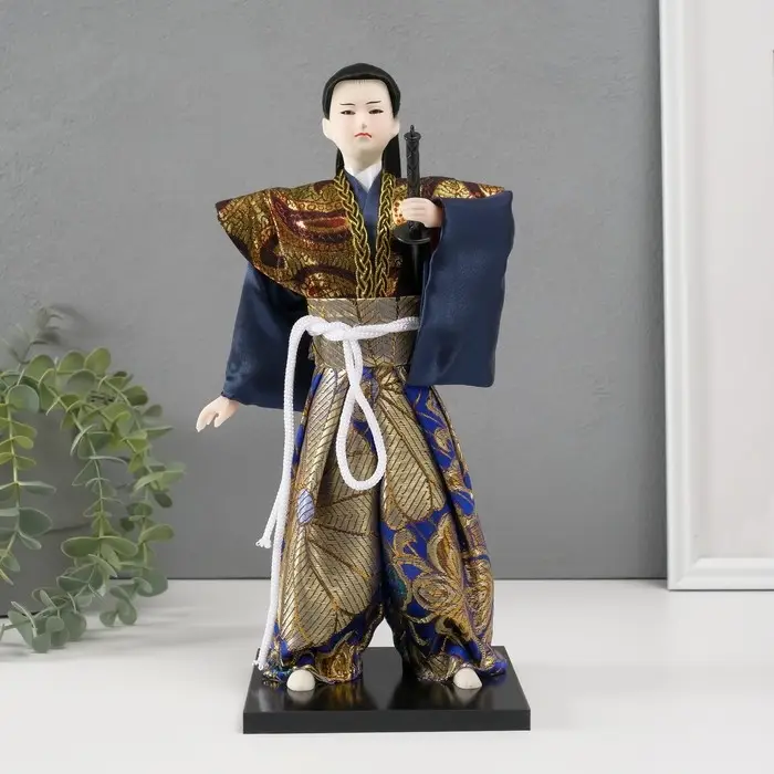 Кукла коллекционная "Самурай с мечом" 30х12,5х12,5 см