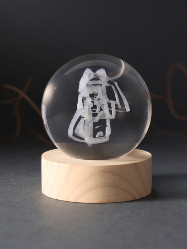 Сувенир стекло подсветка "Шар. Аниме" d=6 см подставка дерево, USB