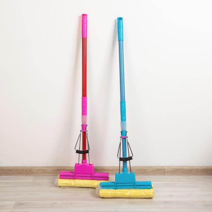 Швабра для мытья пола с двойным роликовым отжимом Доляна, насадка ПВА 28&times;6 см, телескопическая ручка 96-119 см, цвет МИКС
