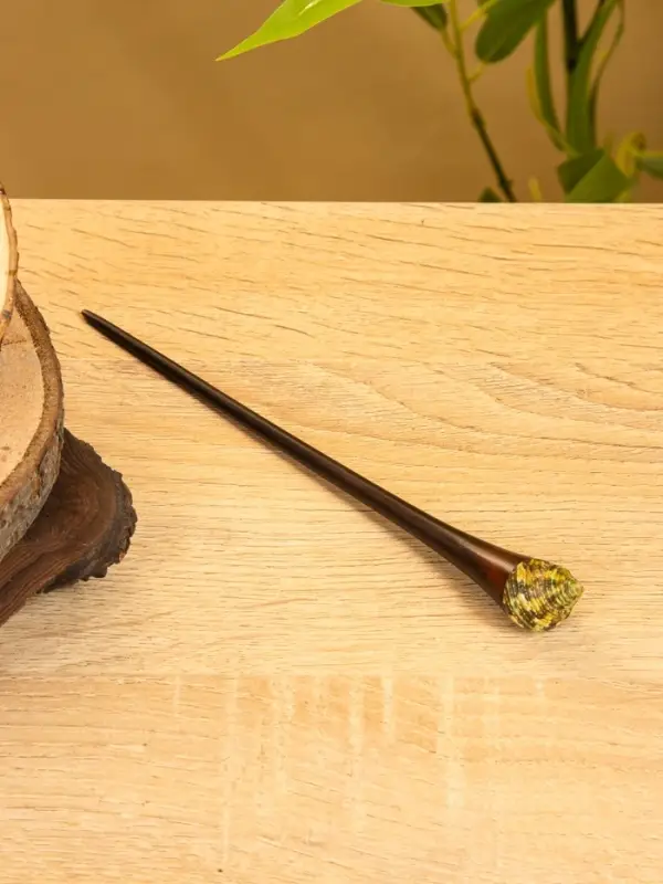 Заколка для волос фигурная, дерево Соно, ракушка, 20 см, цв. тёмно-коричневый