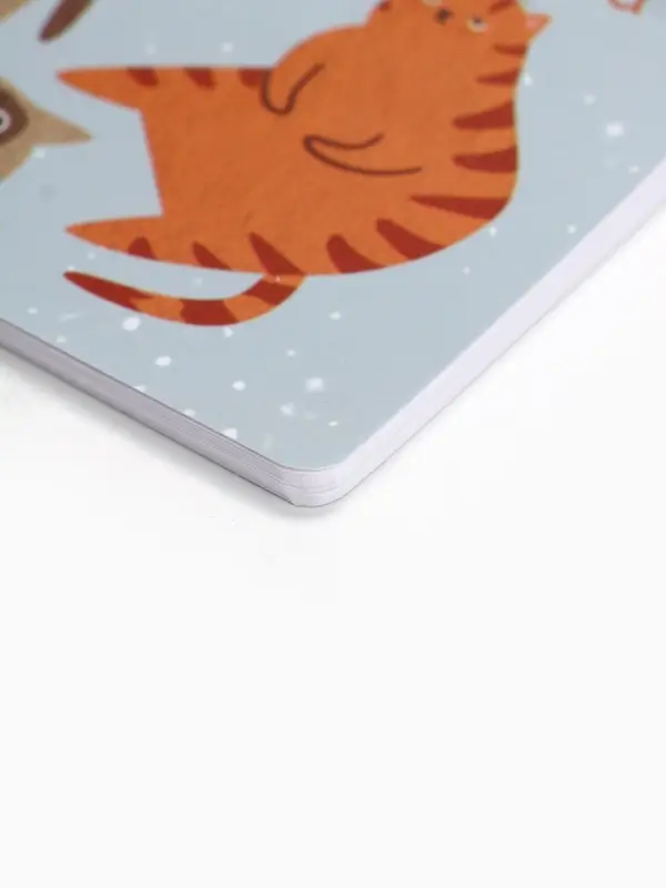 Блокнот А6, 32 л., софт тач, в точку &laquo;Коты&raquo;