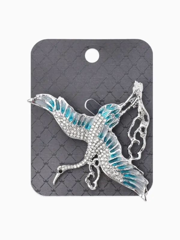 Брошь "Аист в облоках", цвет бело-голубой в серебре