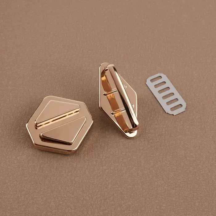 Застёжка для сумки, 3.1&times;3.1 см, цвет золотой