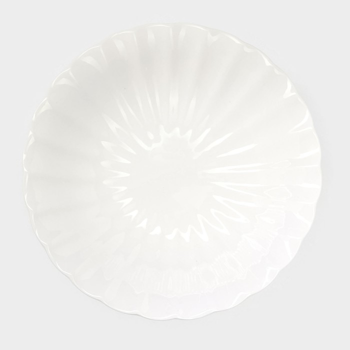 Подставка для десертов фарфоровая Magistro &laquo;Цветок&raquo;, d=21,5 см