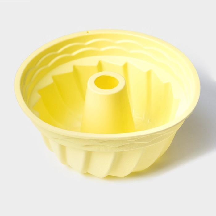 Форма для выпечки Доляна &laquo;Немецкий кекс. Заварное печенье&raquo;, силикон, 19&times;19 см, цвет жёлтый