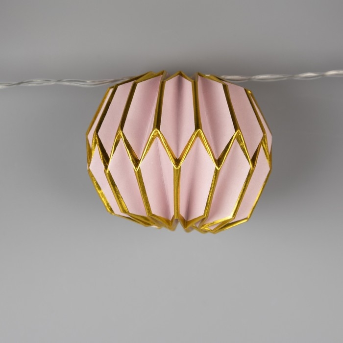 Гирлянда &laquo;Нить&raquo; 2 м с насадками &laquo;Розовый фонарик&raquo;, IP20, прозрачная нить, 10 LED, батарейки AAх2 (нет в комплекте), свечение тёплое белое