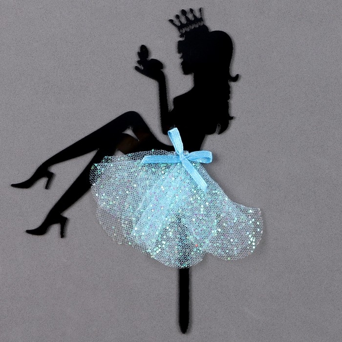 Топпер &laquo;Девушка&raquo; с короной