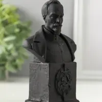 Бюст Дзержинского Ф.Э., 16х7см , графит