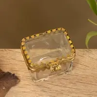 Шкатулка &laquo;Коробок&raquo;, 6&times;5.5&times;4.5 см, латунь, стекло