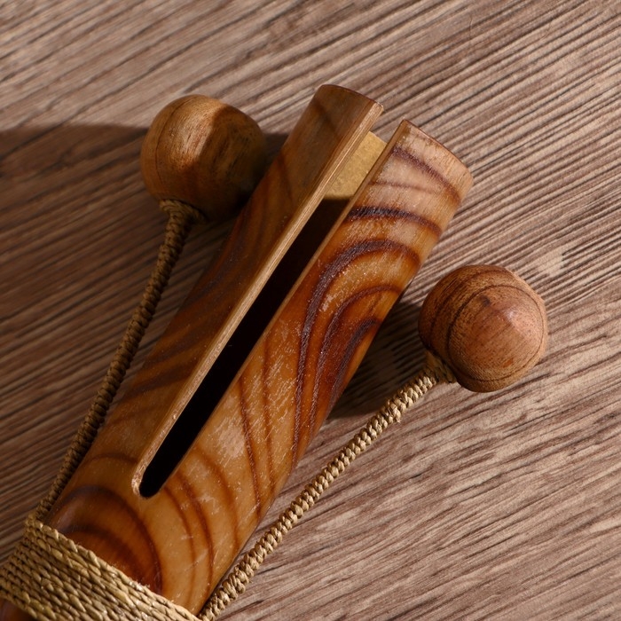 Сувенирный музыкальный инструмент "Двойной кастаньет" 21х4х8 см