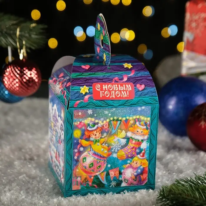 Подарочная коробка &laquo;Зимняя Фантазия&raquo; в бирюзовом, 12&times;12&times;17 см