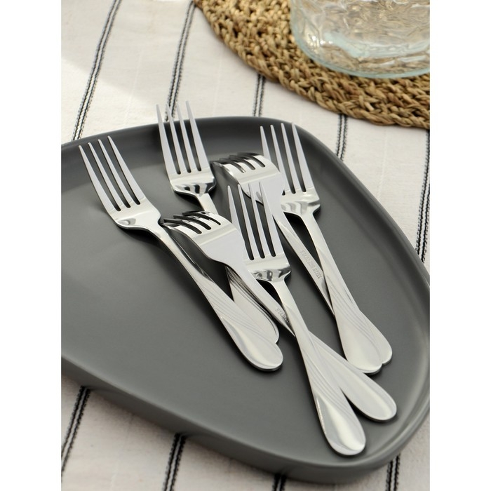 Вилка столовая из нержавеющей стали Доляна &laquo;София&raquo;, длина 18,8 см, толщина 2 мм