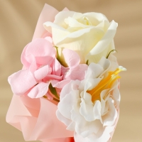 Подарочный набор косметики &laquo;Лучшей на свете&raquo;, мыло лепестковое, ЧИСТОЕ СЧАСТЬЕ