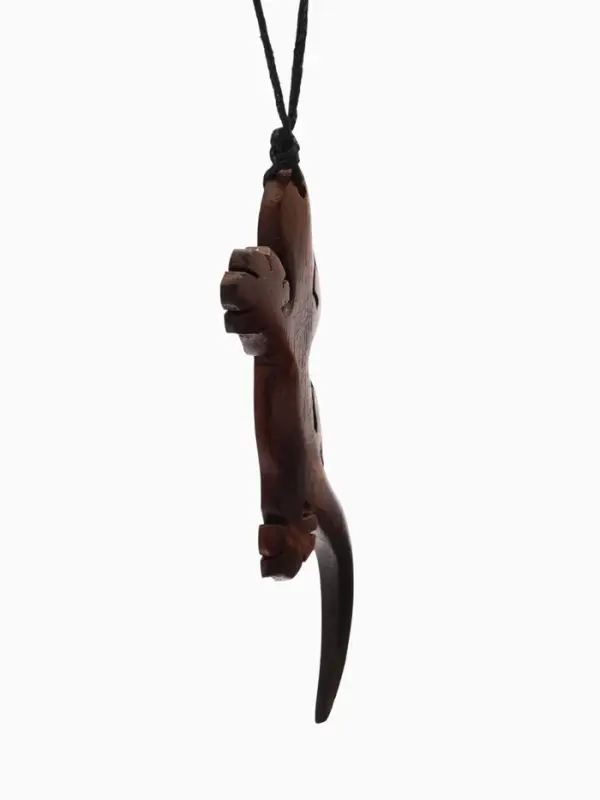 Украшение "Ящерица" дерево соно