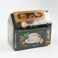 Набор в коробке-домике &laquo;Счастья в Новом году&raquo;, чай 50 г, печенье 3 шт, конфеты 100 г