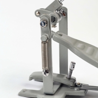 Педаль для бас-барабана Music Life белая