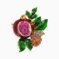 Брошь "Гранат" с цветком, со стразами, цветная в золоте