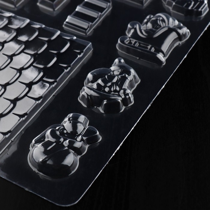 Форма для шоколада новогодняя &laquo;Элементы домика&raquo;, 12 ячеек, 15&times;8&times;2,5 см, цвет прозрачный