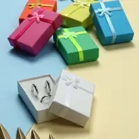 Коробочка подарочная под набор &laquo;Неон&raquo;, 5&times;8 см, МИКС, вставка белая