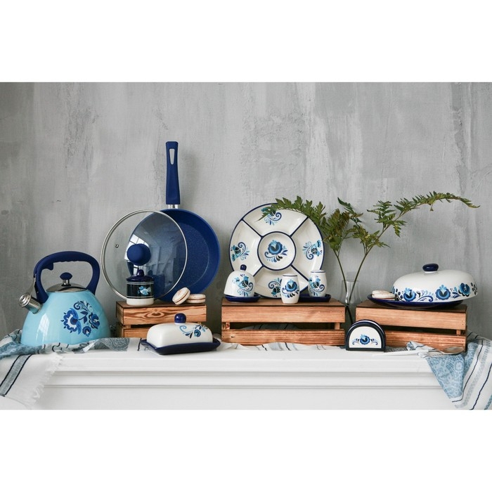 Чайник со свистком из нержавеющей стали Доляна &laquo;Свиристель&raquo;, 3 л, цвет голубой