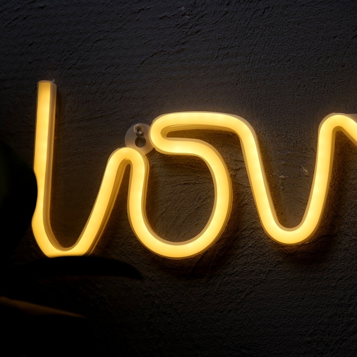 Неоновая вывеска &laquo;Любовь&raquo; 35 x 13 см, батарейки AAx3 (нет в комплекте) + USB, свечение тёплое белое