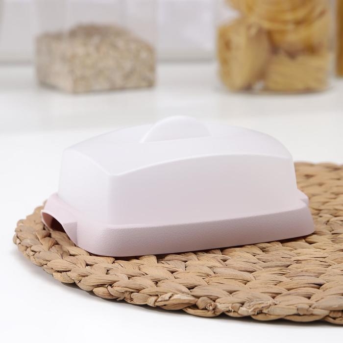 Маслёнка &laquo;Таира&raquo;, пластиковая, 16,5&times;12 см, цвет розовый