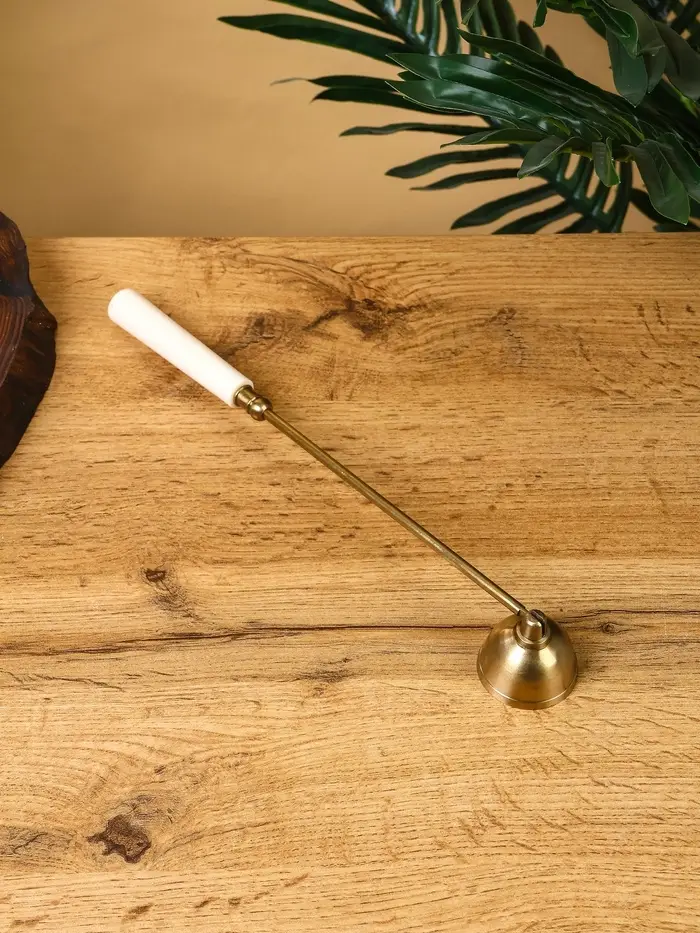 Гаситель для свечей &laquo;Пралине&raquo;, 26.5 +/- 1 см, латунь