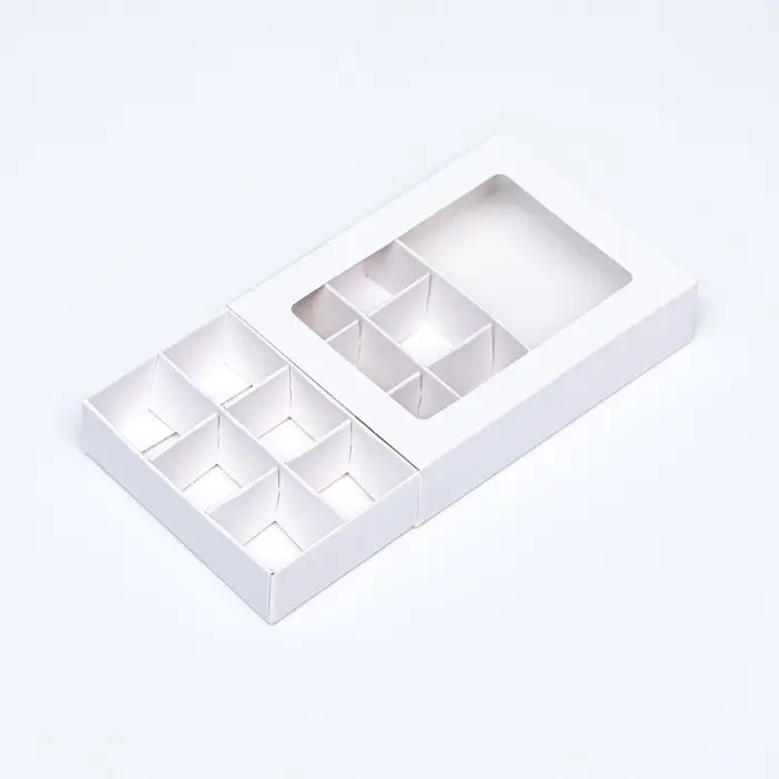 Коробка для 12 конфет, 11.5&times;8.7&times;2.5 см, Тонкие разделители, белый