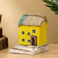Сувенир "Дом" дерево Албезия 9х11х11 см, цв. жёлтый