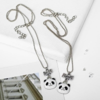 Кулоны &laquo;Неразлучники&raquo; панды, цвет чёрно-белый в серебре, 45 см