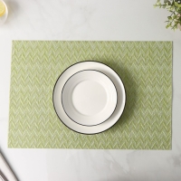 Салфетки сервировочные на стол Доляна, 4 шт, 45&times;30 см, цвет зелёный