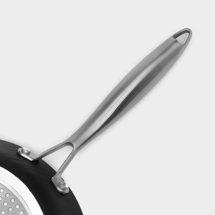 Набор сковород Magistro Rock Stone, 2 предмета: d=22 см, d=26 см, кухонные щипцы, антипригарное покрытие, индукция Набор сковород Magistro Rock Stone, 2 предмета: d=22 см, d=26 см, кухонные щипцы, антипригарное покрытие, индукция