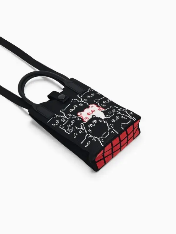 Сумка подр Коты, 12*4*17, отд на кнопке, дл ремень, черный