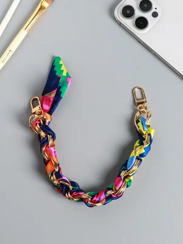 Брелок на 2 карабинах "Платок и цепочка" яркий 20х10х1,7 см