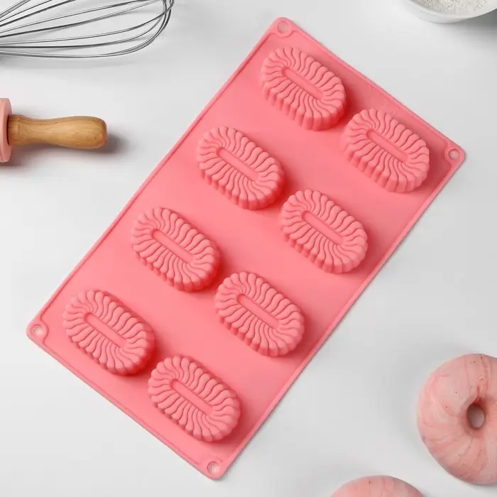 Форма для выпечки Доляна &laquo;Адель&raquo;, силикон, 28&times;16&times;2 см, 8 ячеек, красная