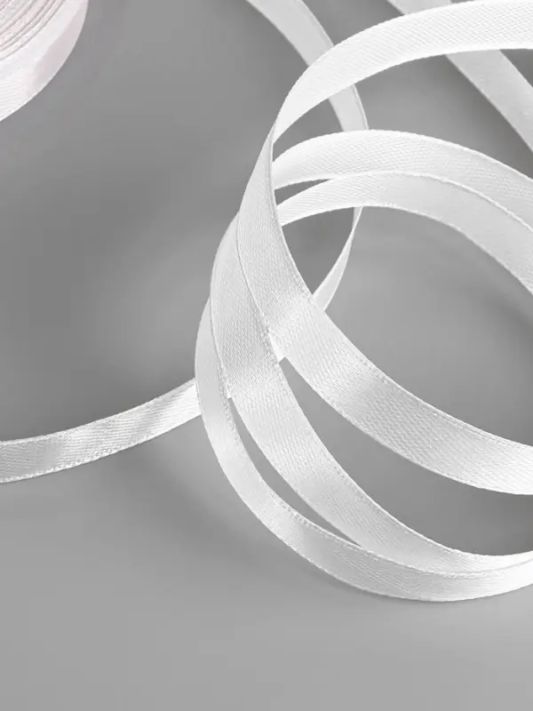 Лента атласная, 10 мм, 23&plusmn;1 м, белая №01