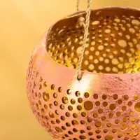 Подсвечник подвесной из кокоса, 14&times;14&times;10 см, тёмно золотисто-розовый