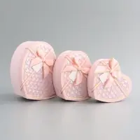 Набор коробок 3 в 1 сердца 22 х 20 х 9;  18.5 х 17 х 7.5; 16 х 14 х 6 см