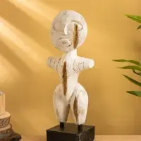 Сувенир на подставке "Человечек" дерево 15х10х45 см, цв. белый