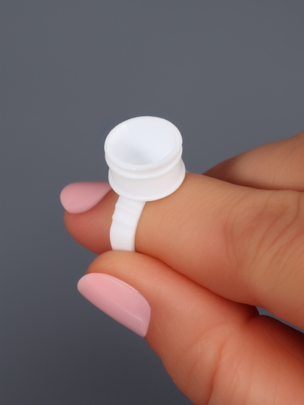 Кольца - лунки под клей для наращивания ресниц, набор - 50 шт, цвет белый