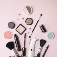 Вакуумный очиститель пор КТ-3126 чистка кожи лица