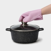 Рукавица для горячего Доляна &laquo;Ребрис&raquo;, силикон, 22&times;17 см, цвет розовый