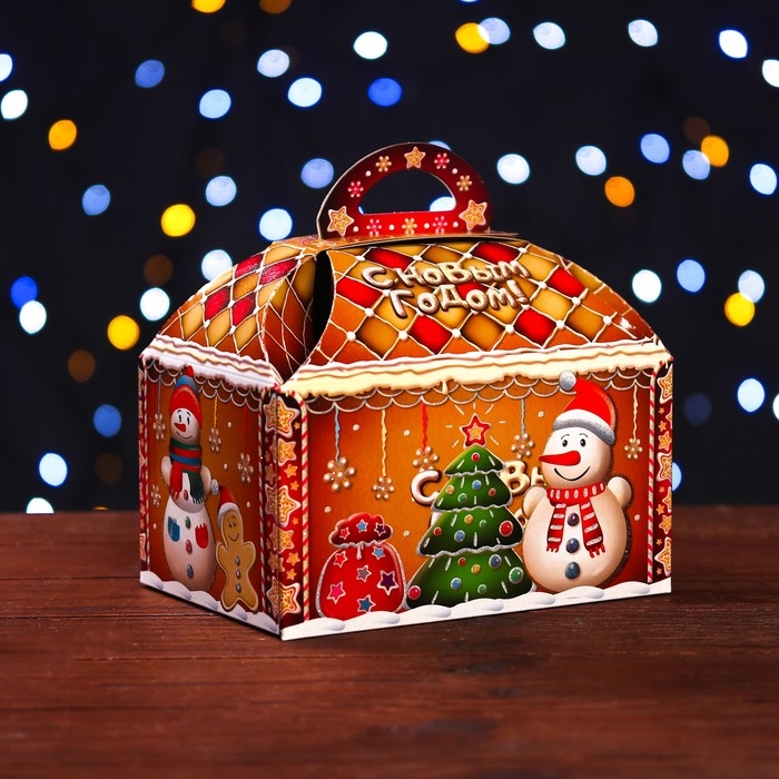 Подарочная коробка "Пряничный" 18,5 x 12,5 x 19 см.