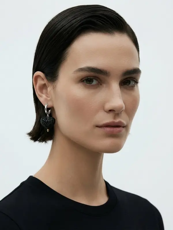 Серьги "Сияние вечера" сердце, цвет чёрный в серебре