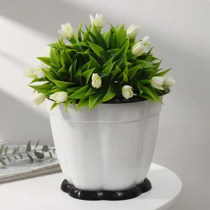 Горшок с поддоном &laquo;Восторг&raquo;, 3 л, цвет белый